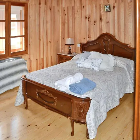 度假居 Charming House In With Enclosed Garden