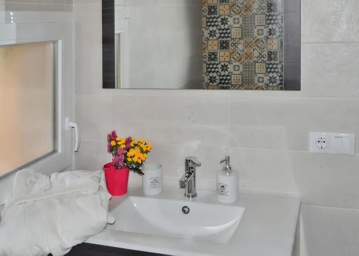 Charming House In With Enclosed Garden 度假居 Morales de Rey